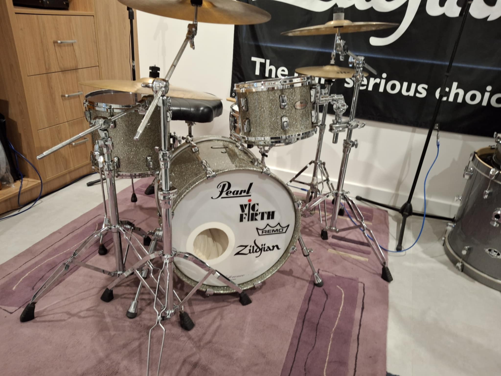 Andrew Hewitt - Pearl Reference Series drums